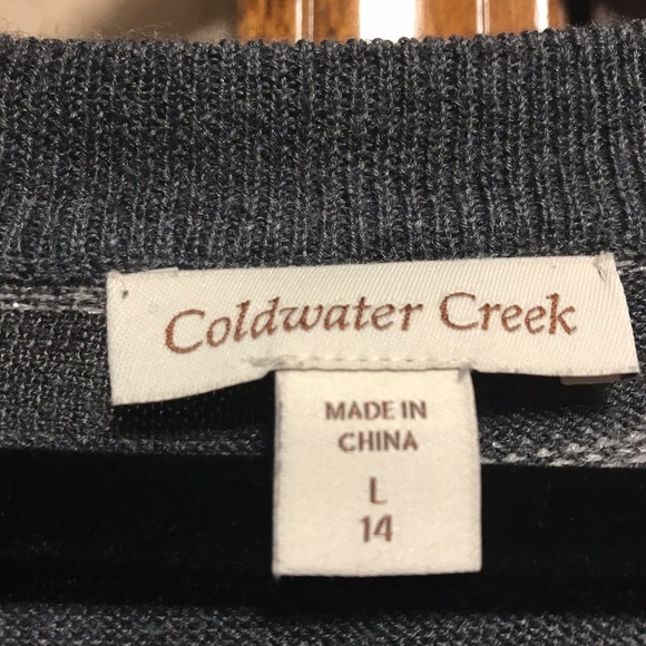 Classy Transitional Sweater Top - Picture 3 of 3